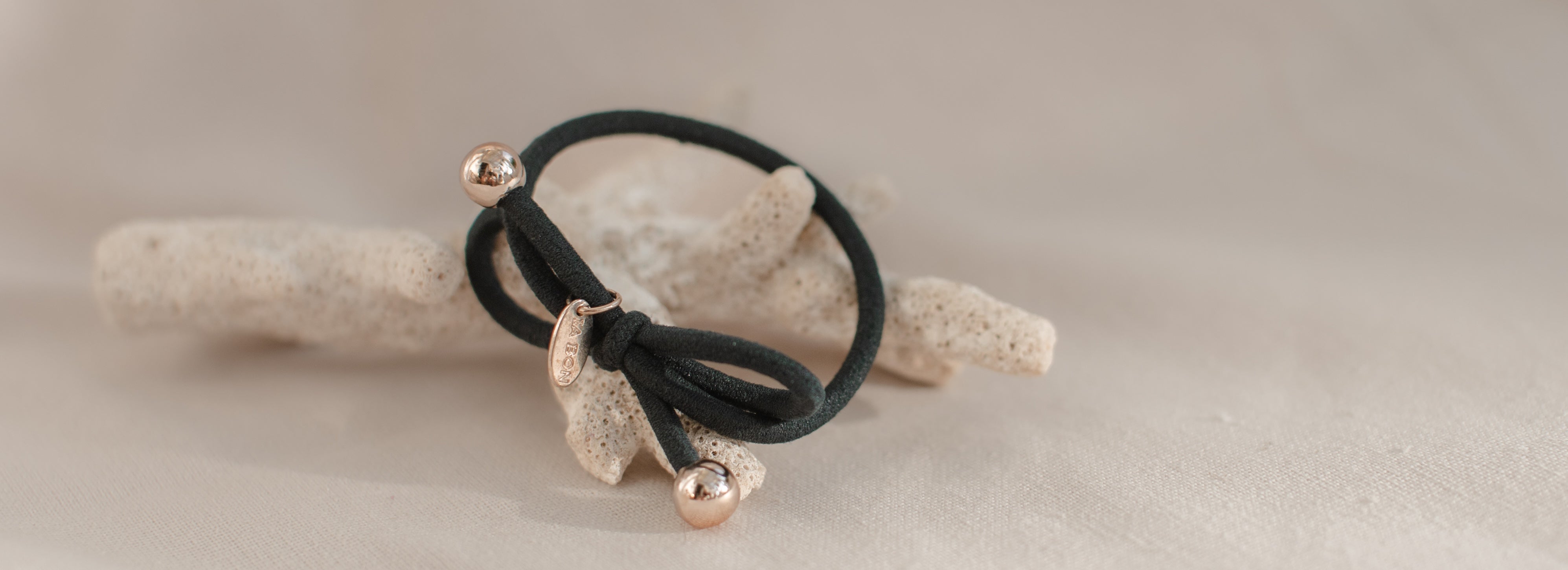 HAIR TIES