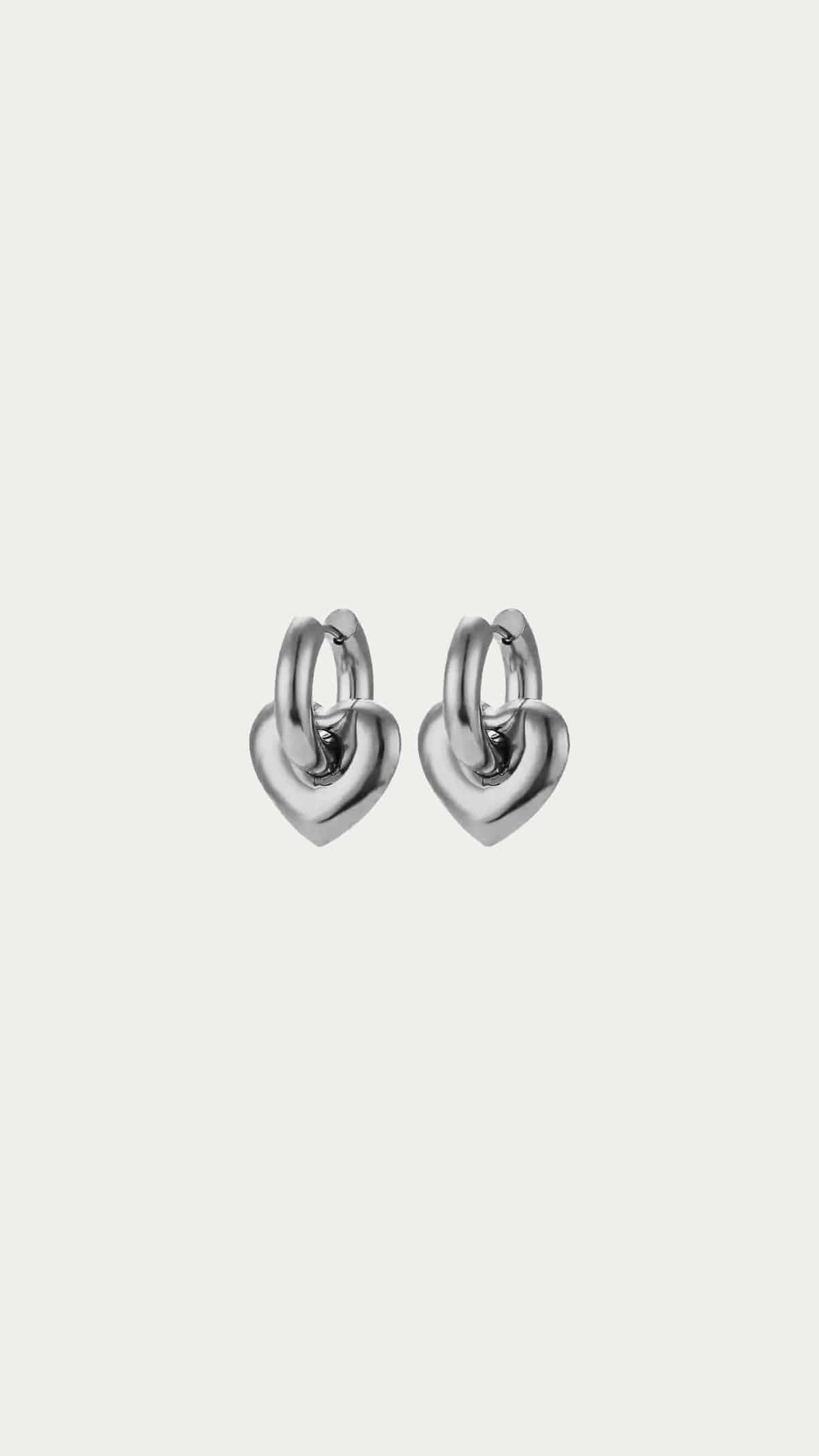 CHUNKY HEART HOOPS - SILVER